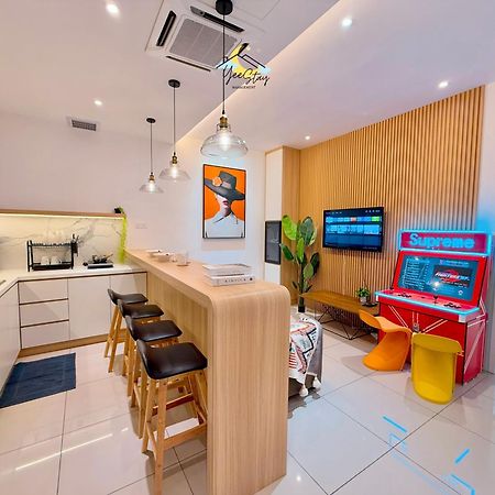 Seaview Poolview Cityview Baliresidence Video Game 5Minjonker Malacca Ngoại thất bức ảnh